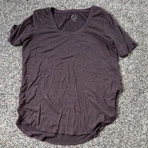 Casual Women's Short Sleeve Tee in Deep Purple